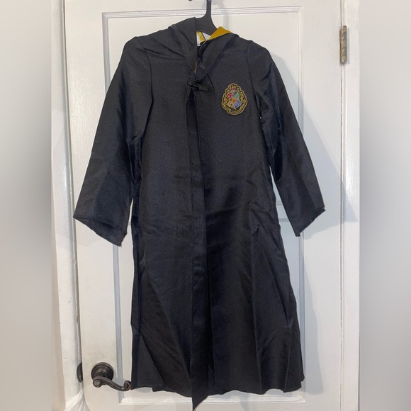 Harry Potter Play Costume Cloak and wand - Picture 1 of 5